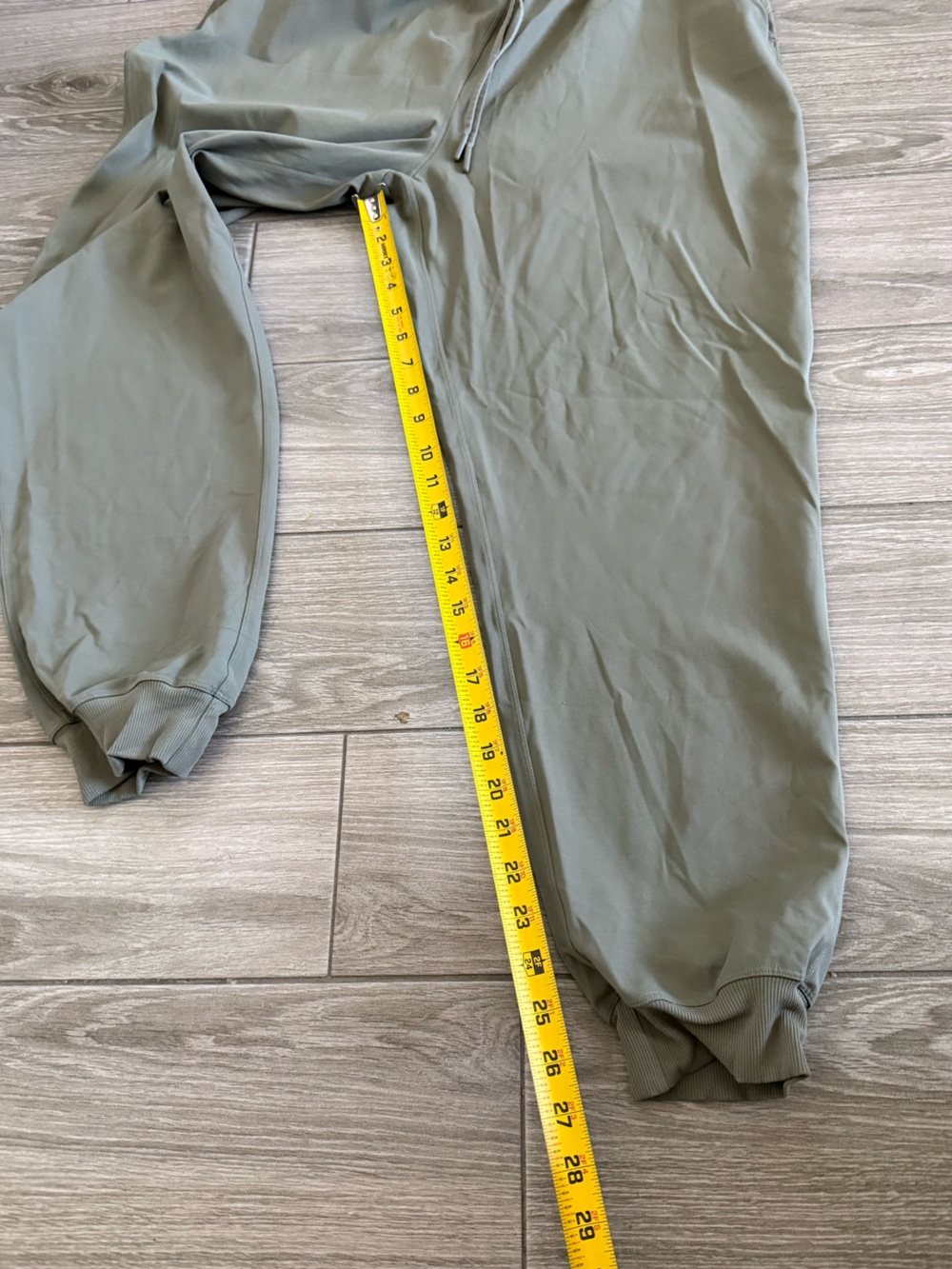 Lululemon|Olive Green Drawstring Jogger Pants,athletic loungewear style•Size 14 - Picture 9 of 10
